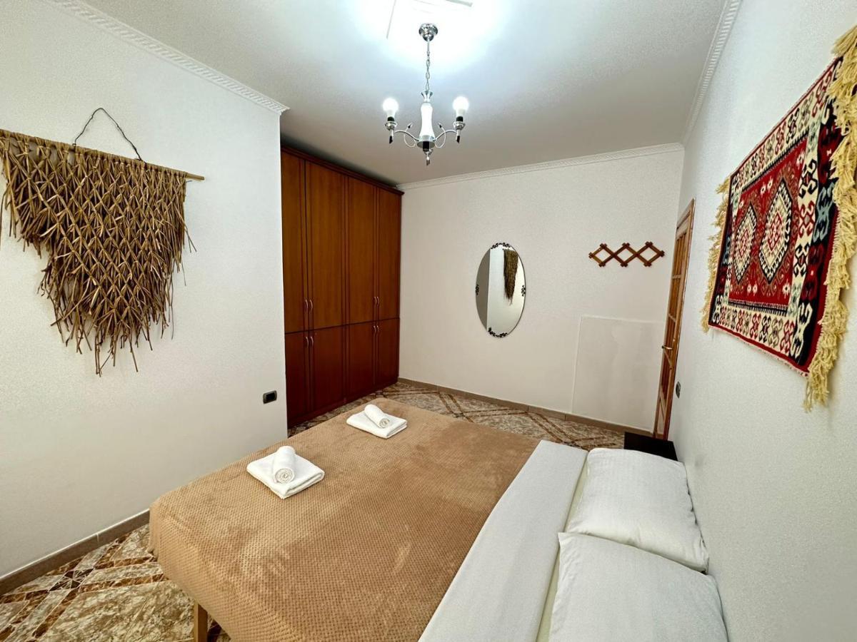 Trea Accomodations - 2 Bedrooms - Riviera With Private Parking วญอเรอ ภายนอก รูปภาพ