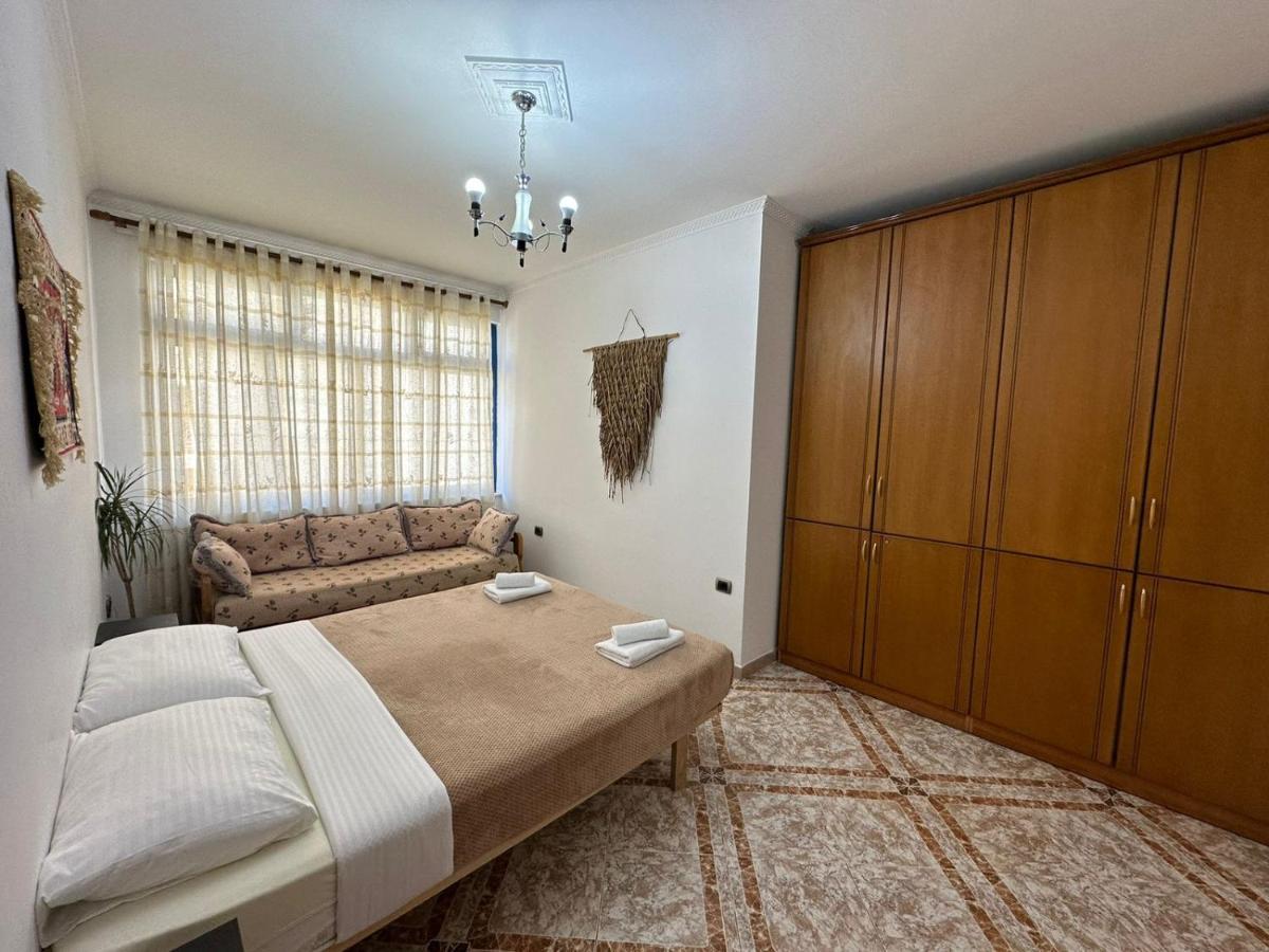 Trea Accomodations - 2 Bedrooms - Riviera With Private Parking วญอเรอ ภายนอก รูปภาพ