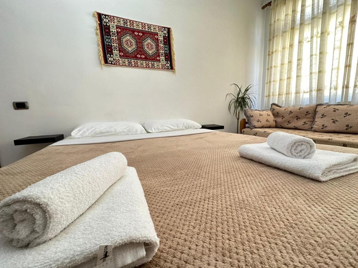 Trea Accomodations - 2 Bedrooms - Riviera With Private Parking วญอเรอ ภายนอก รูปภาพ